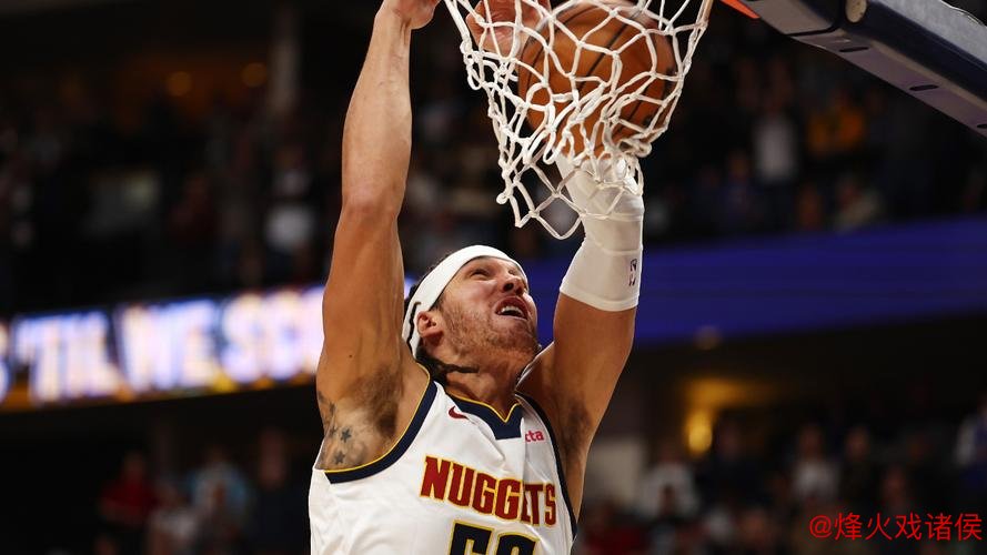 戈登身着361°AG6狂砍22分6板3助,助掘金击败独行侠 戈登身着361°AG6狂砍22分6板3助,助掘金击败独行侠